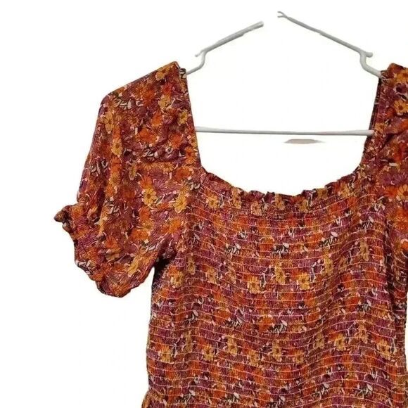 SO Junior Women's Red/Orange Floral Rayon Smocked Summer Square Neck Puff Sleeve - Picture 7 of 9